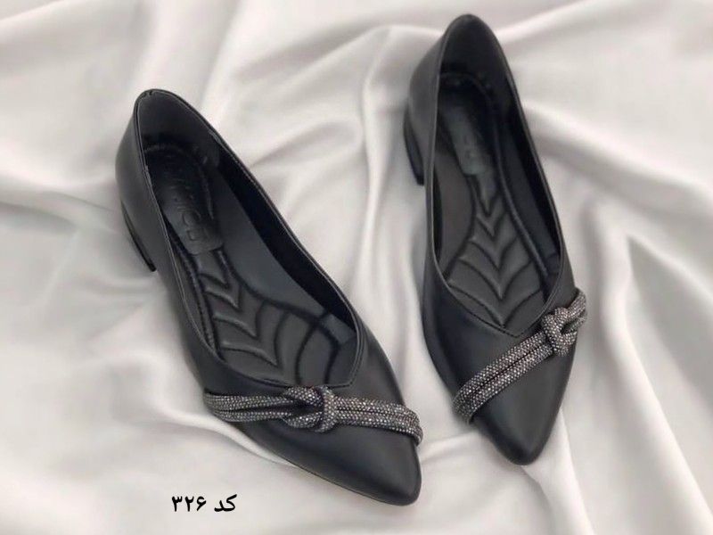 کفش بابت مجلسی دو نگین